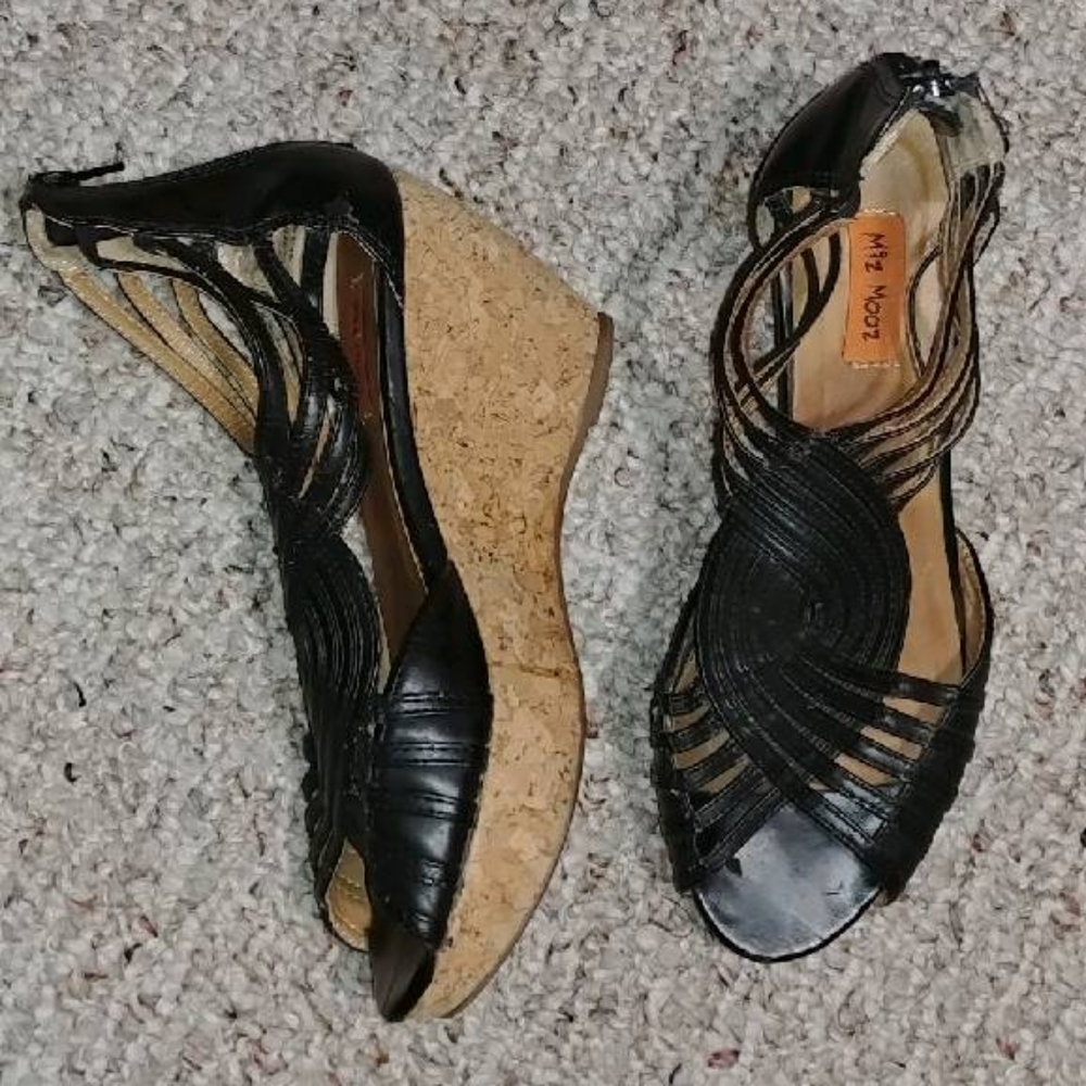 Miz Mooz Waverly strappy sandals